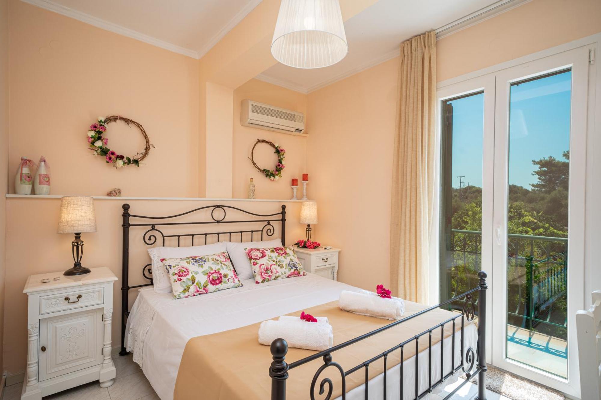 Ariadni Sea View Apartment Minia Exterior photo